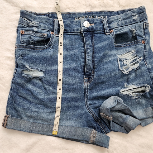 AMERICAN EAGLE AEO CURVY HI-RISE JEAN DENIM SHORTS SUPER STRETCH 10 DISTRESSED - Picture 8 of 8